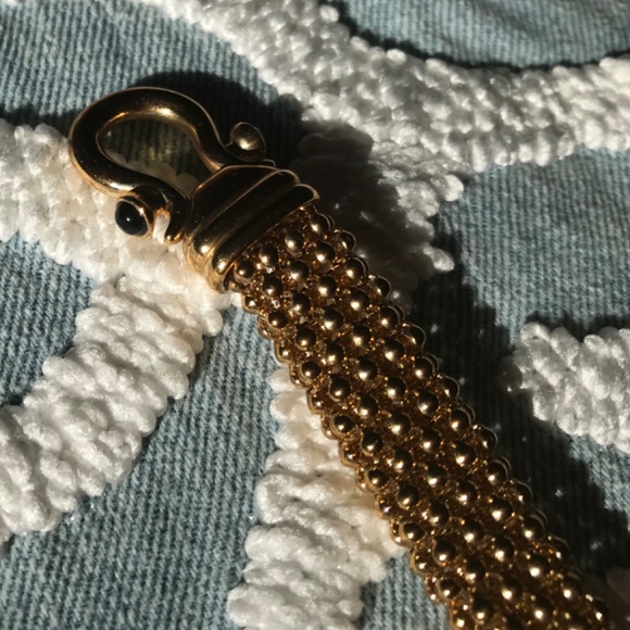 Gorgeous 18k gold plated, with embellished clamp - Picture 8 of 12